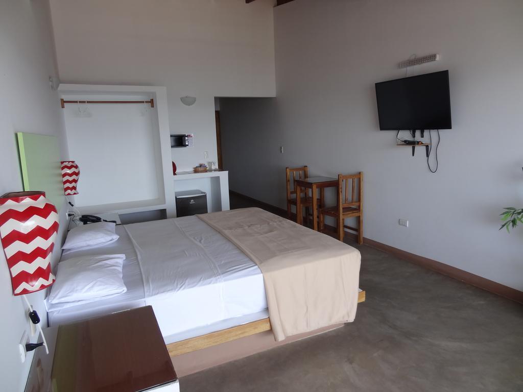 Akas Hotel Apartamentos 卡诺阿斯德蓬萨尔 外观 照片